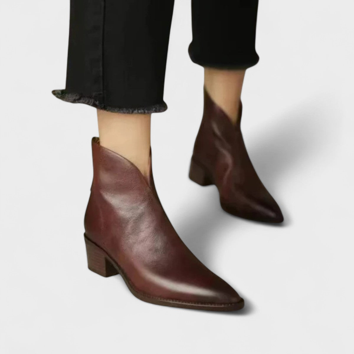 Élise™ - Classic Ankle Boots with Low Heel