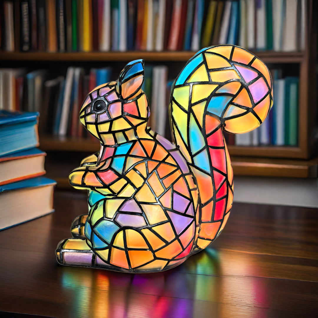 Élise™ Squirrel Lamp