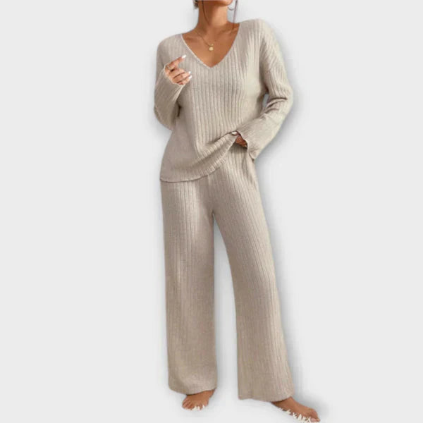 Élise™ Striped Lounge Set