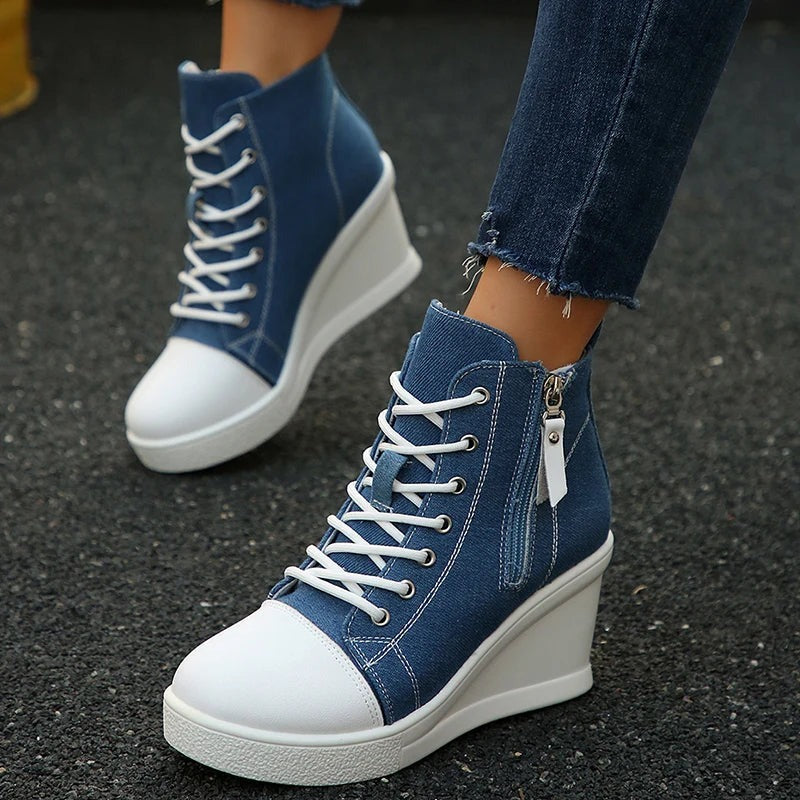 Élise™ - Wedge Sneakers in Canvas