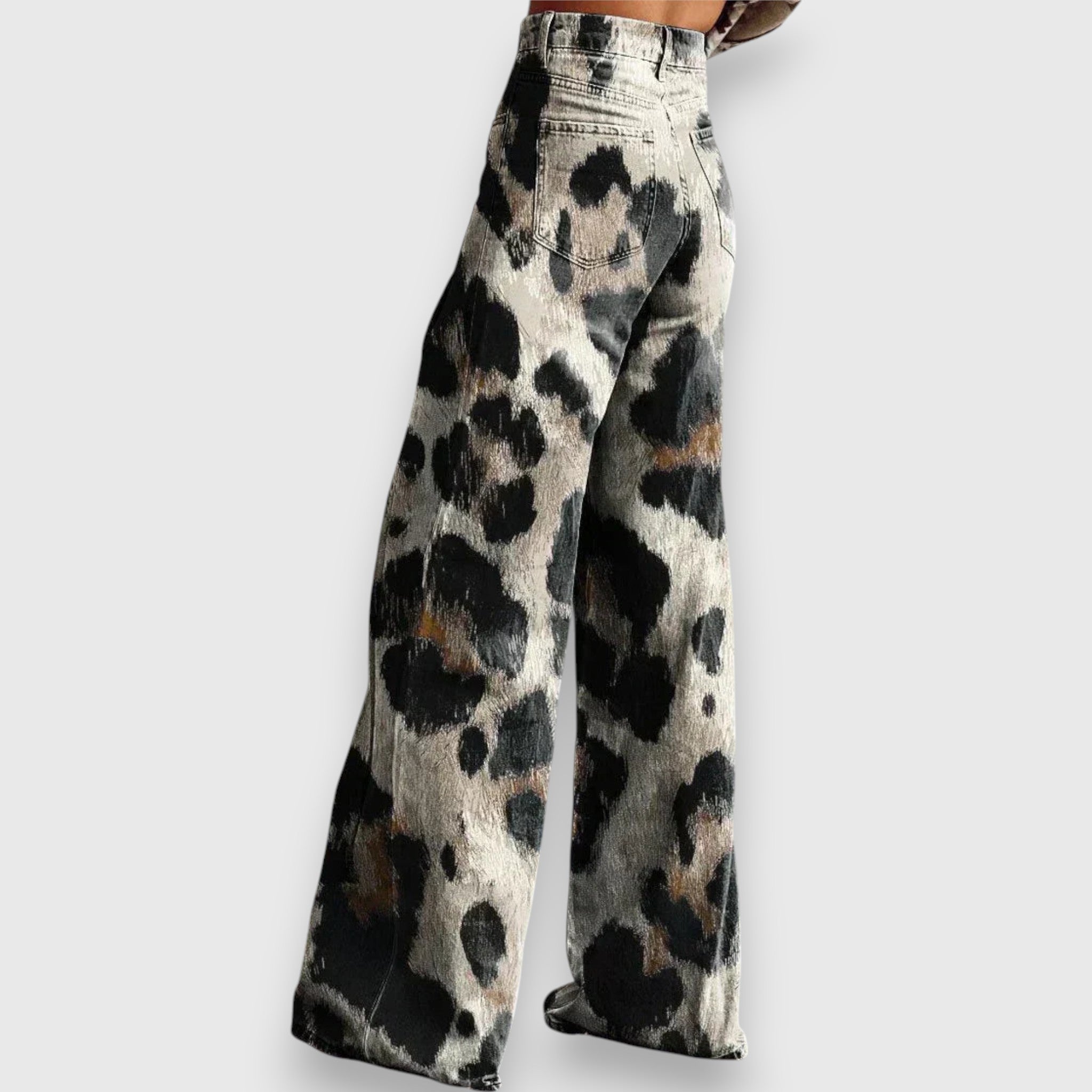 Élise™ – Statement Jeans with a Bold Pattern