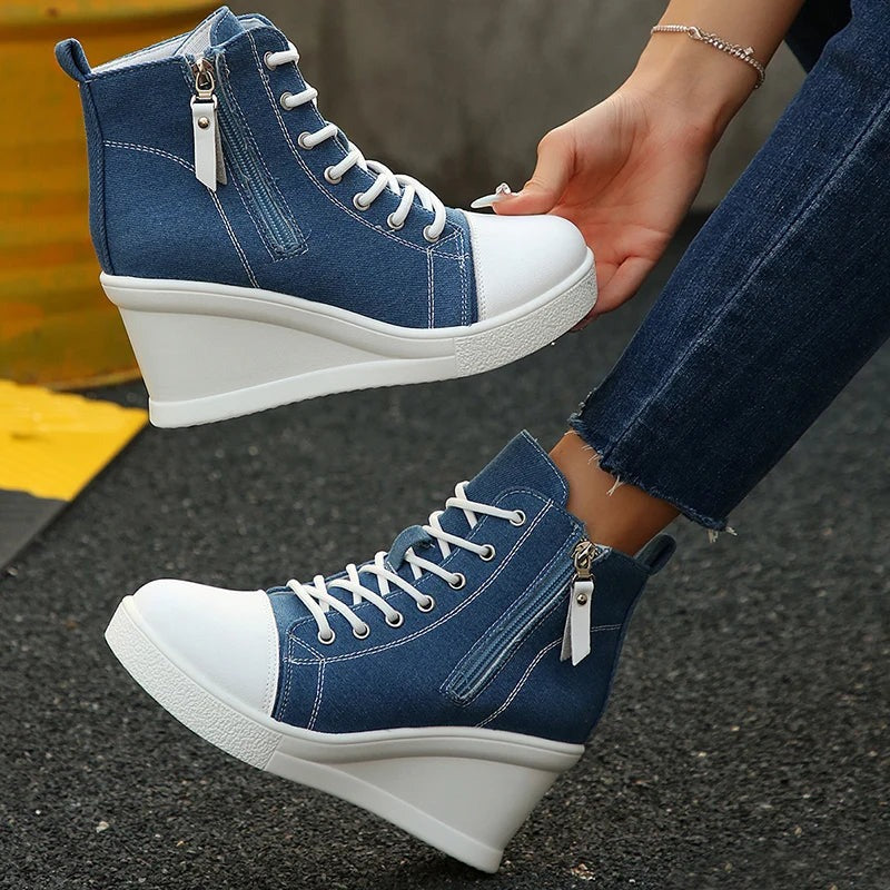 Élise™ - Wedge Sneakers in Canvas