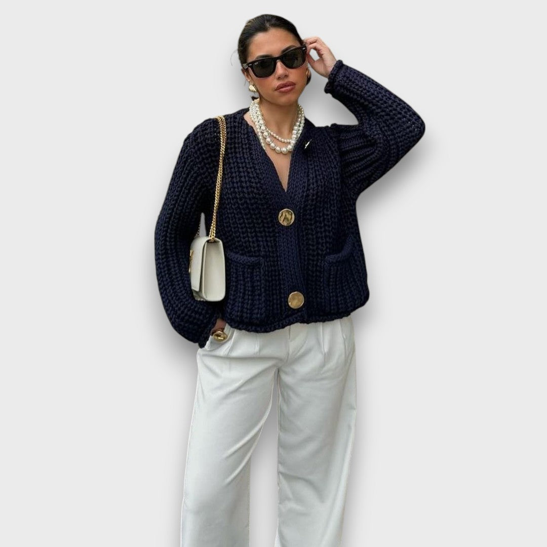 Élise – Short Chunky Knit Cardigan