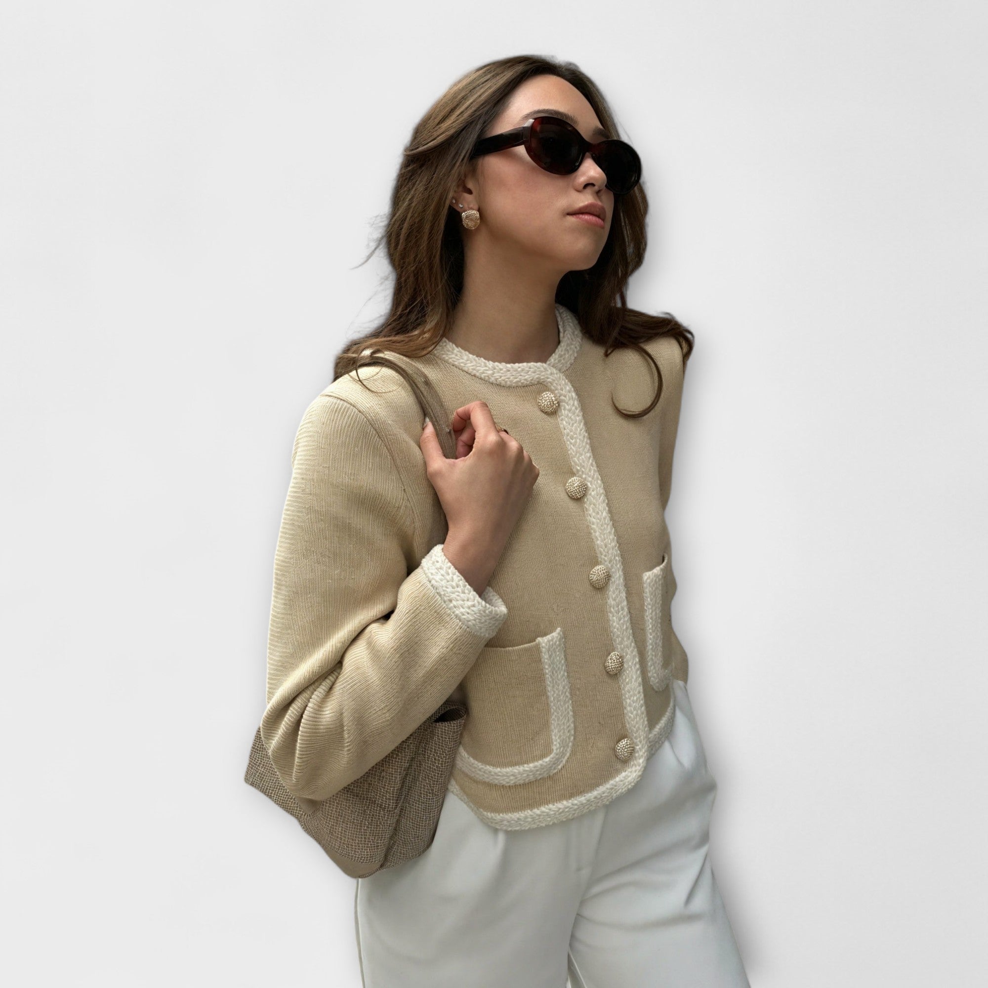 Élise Classic Cardigan with Decorative Pockets
