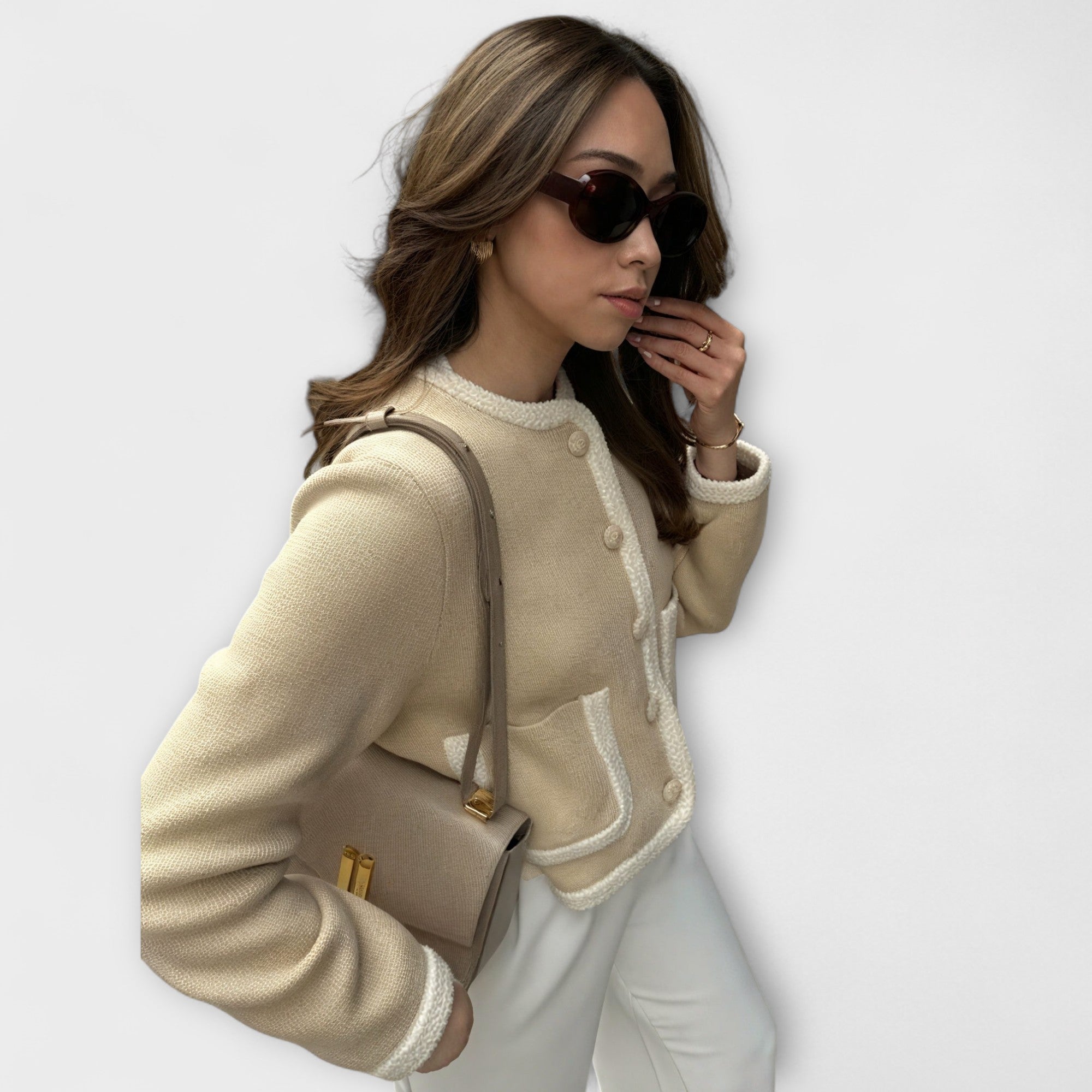 Élise Classic Cardigan with Decorative Pockets