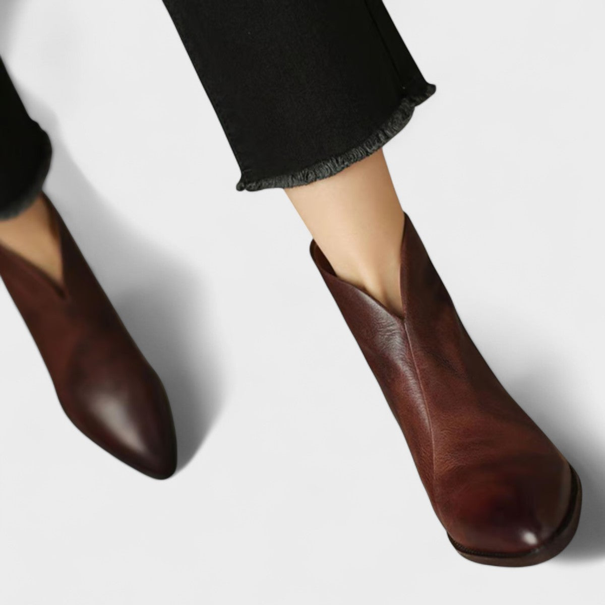 Élise™ - Classic Ankle Boots with Low Heel