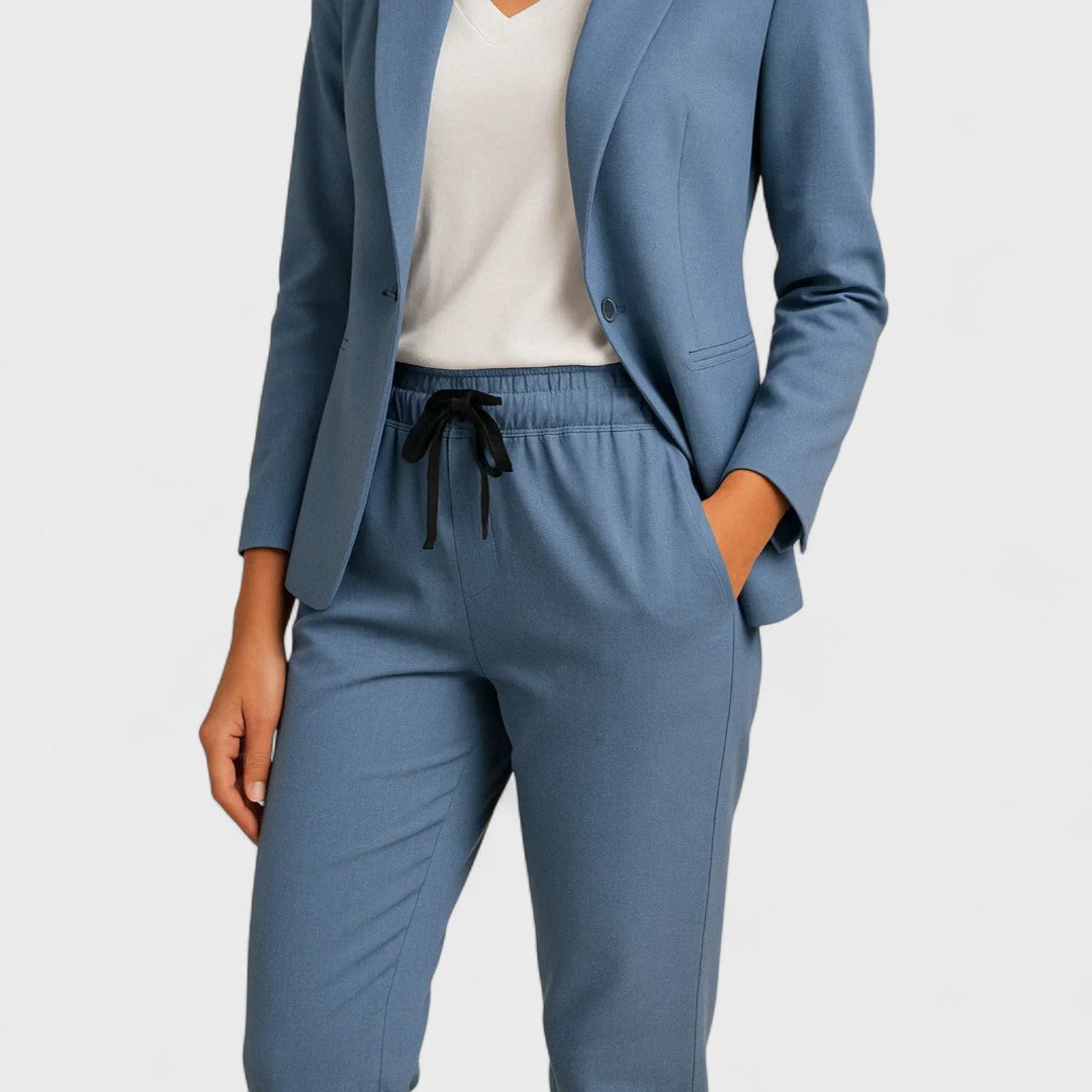 Élise™ - Elegant Suit with Jacket and Trousers