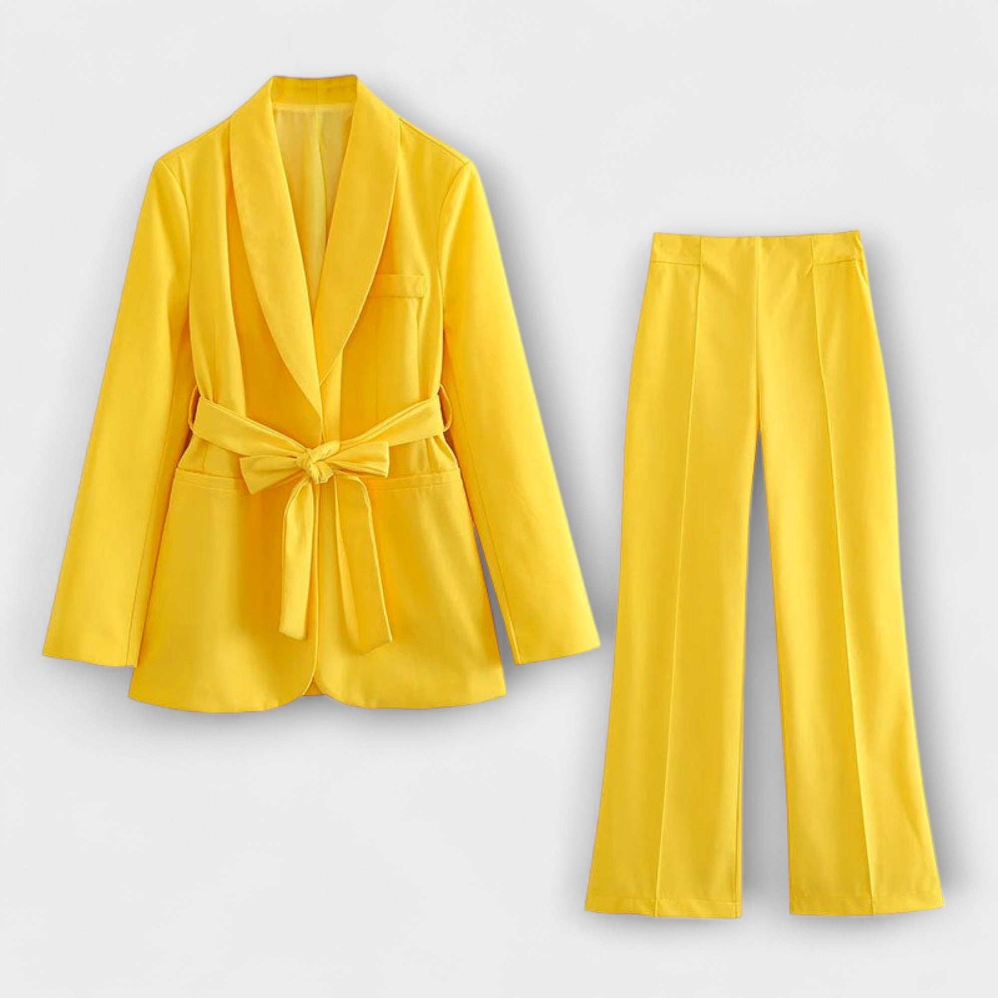 Élise™ Two-Piece Set