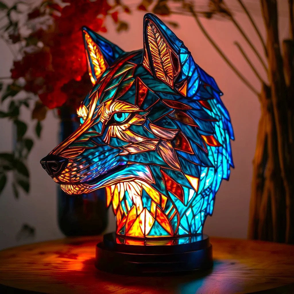 Élise™ | Enchanting Wolf Lamp