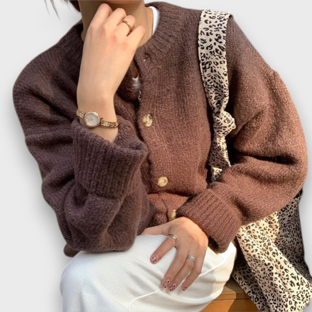 Élise – Cozy Mocha Cardigan