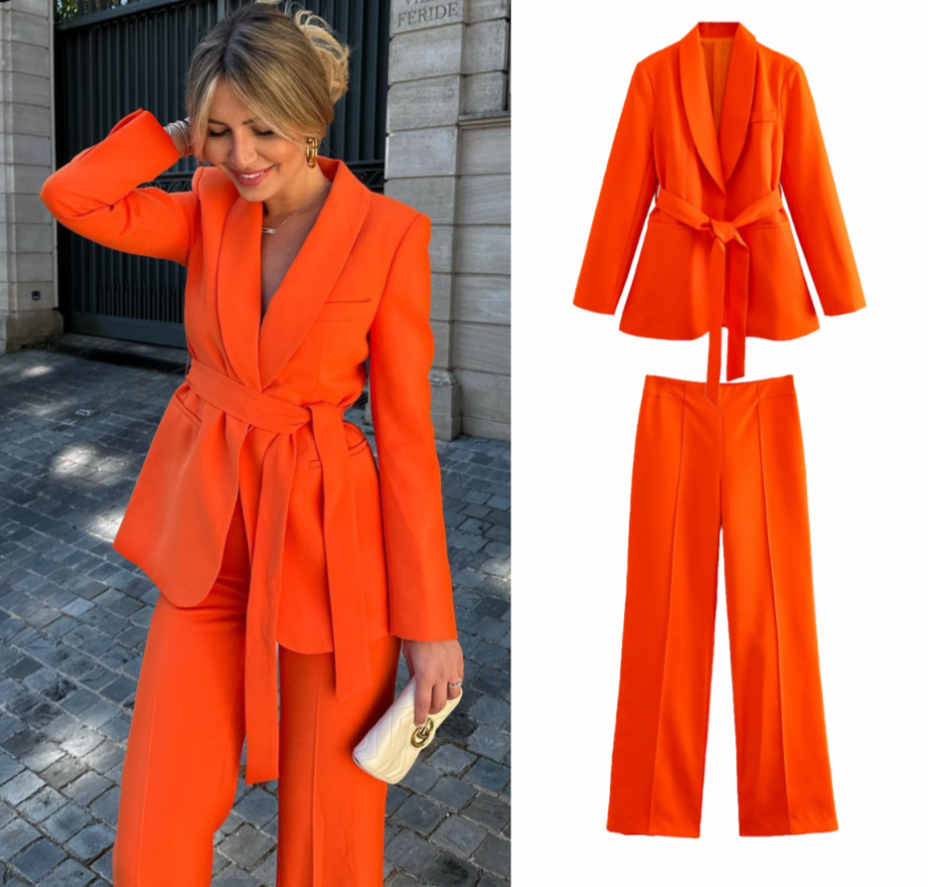 Élise™ Two-Piece Set