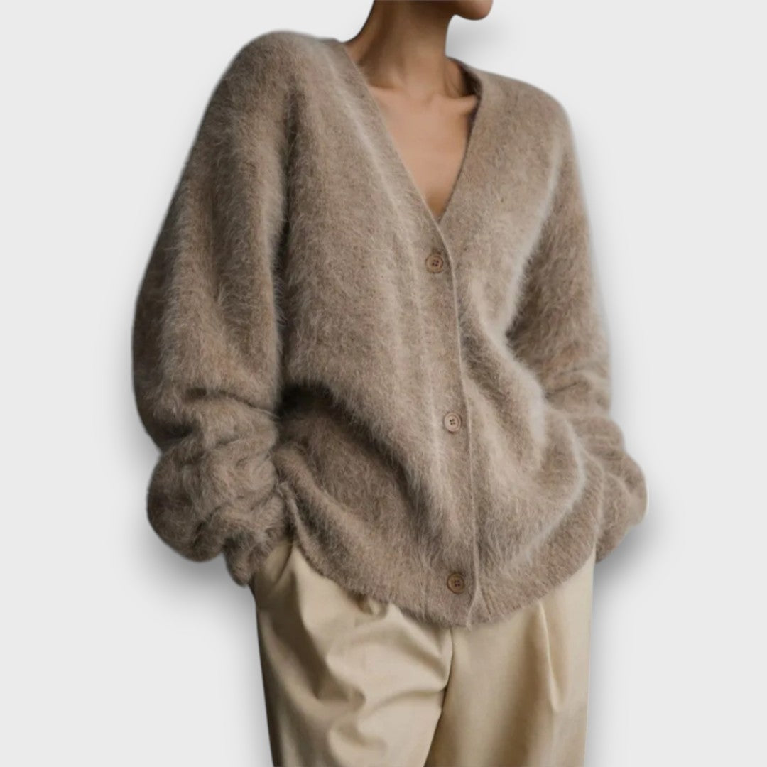 Élise – Soft Cardigan with Classic Cut