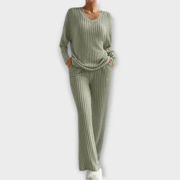 Élise™ Striped Lounge Set