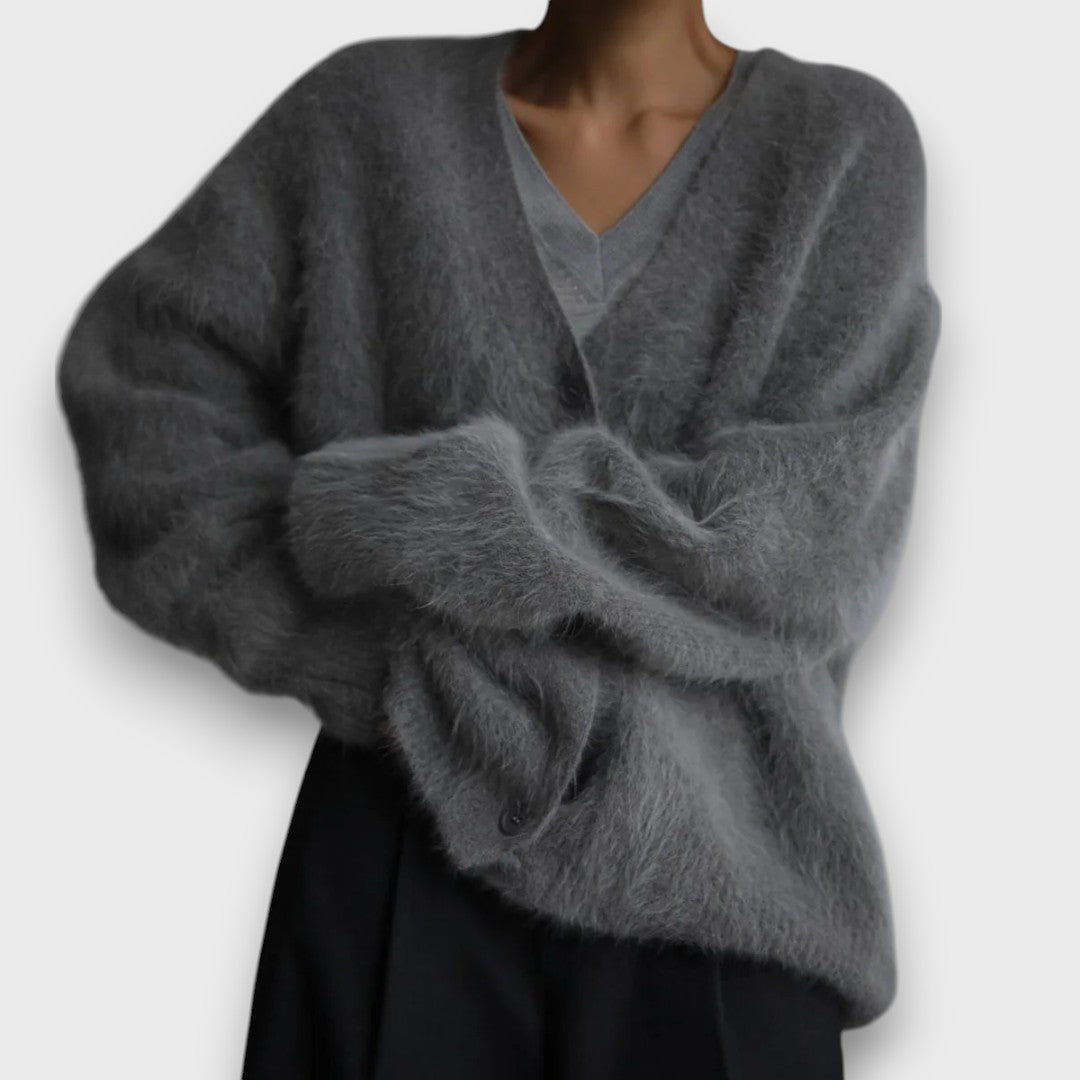 Élise – Soft Cardigan with Classic Cut