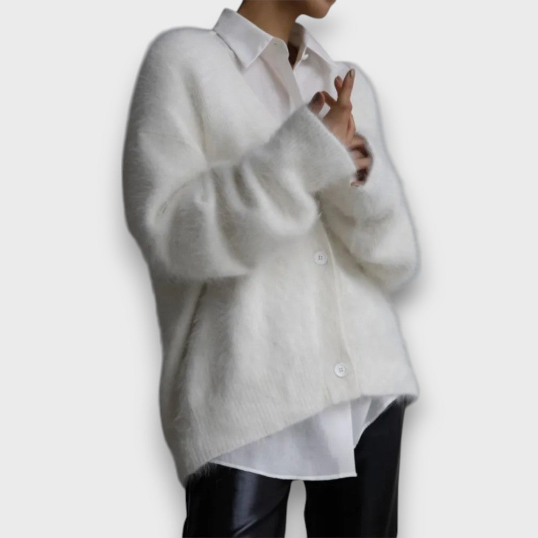 Élise – Soft Cardigan with Classic Cut