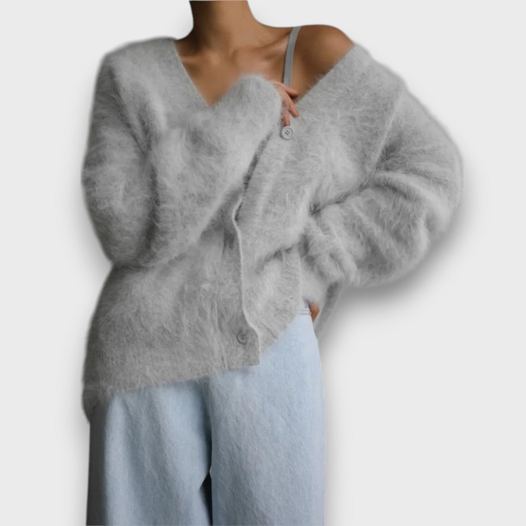 Élise – Soft Cardigan with Classic Cut