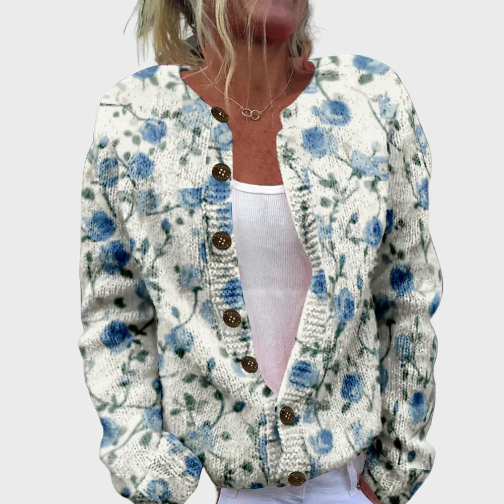 Élise Stylish Knitted Gilet with Pattern
