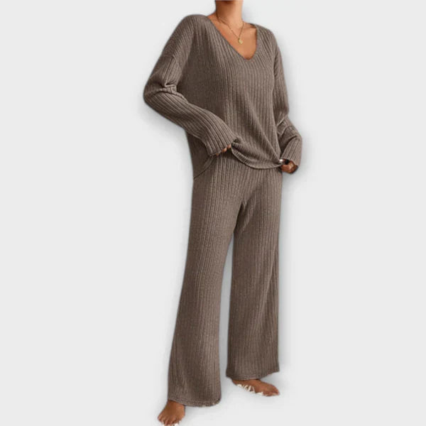 Élise™ Striped Lounge Set